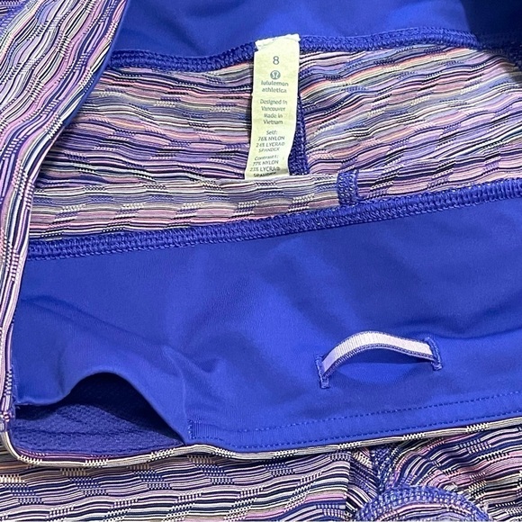 Lululemon Mid Rise Athletic Performance Leggings Stripes Purple Lavender Size 8 - Picture 15 of 15